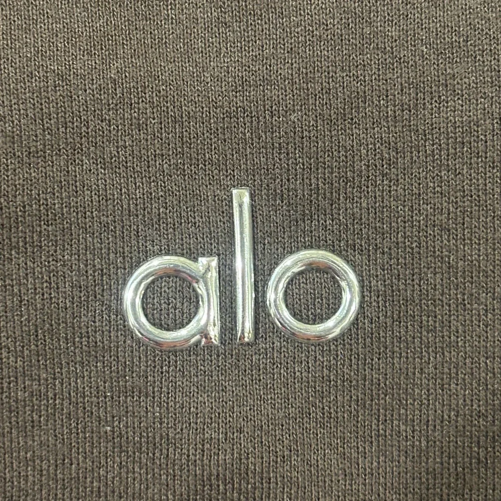 ALO Yoga Brown Women's Sweater - Picture 5 of 6